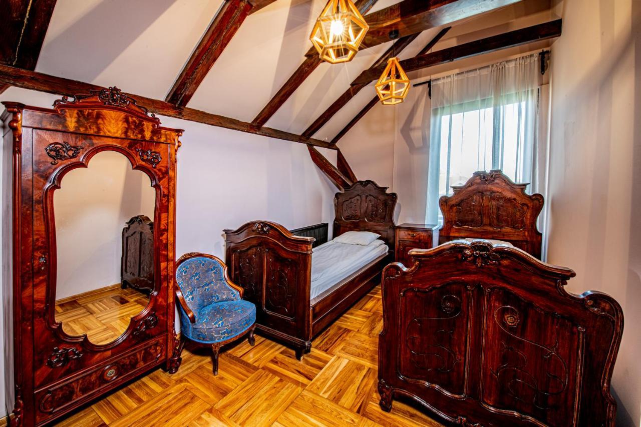Hotel Poesis Satu Mare Exteriér fotografie