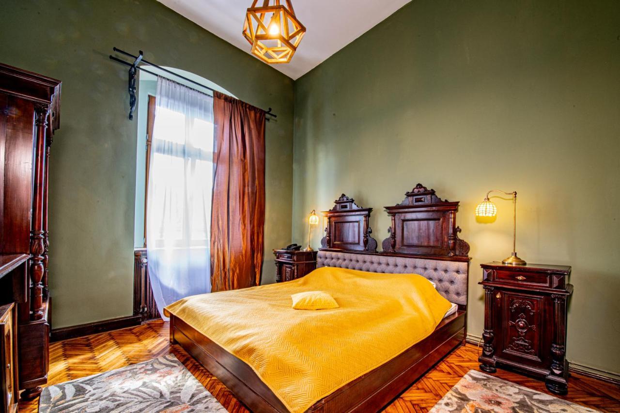 Hotel Poesis Satu Mare Exteriér fotografie