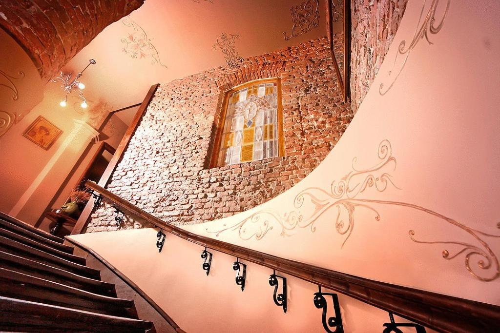 Hotel Poesis Satu Mare Exteriér fotografie